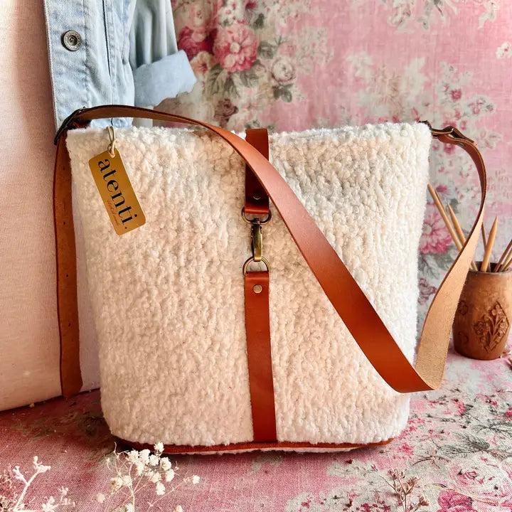 Bella Bucket from Atenti